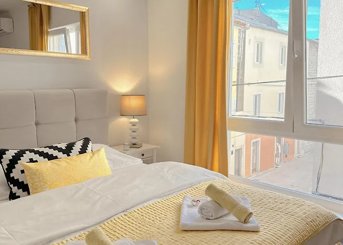 Anamari Apartments