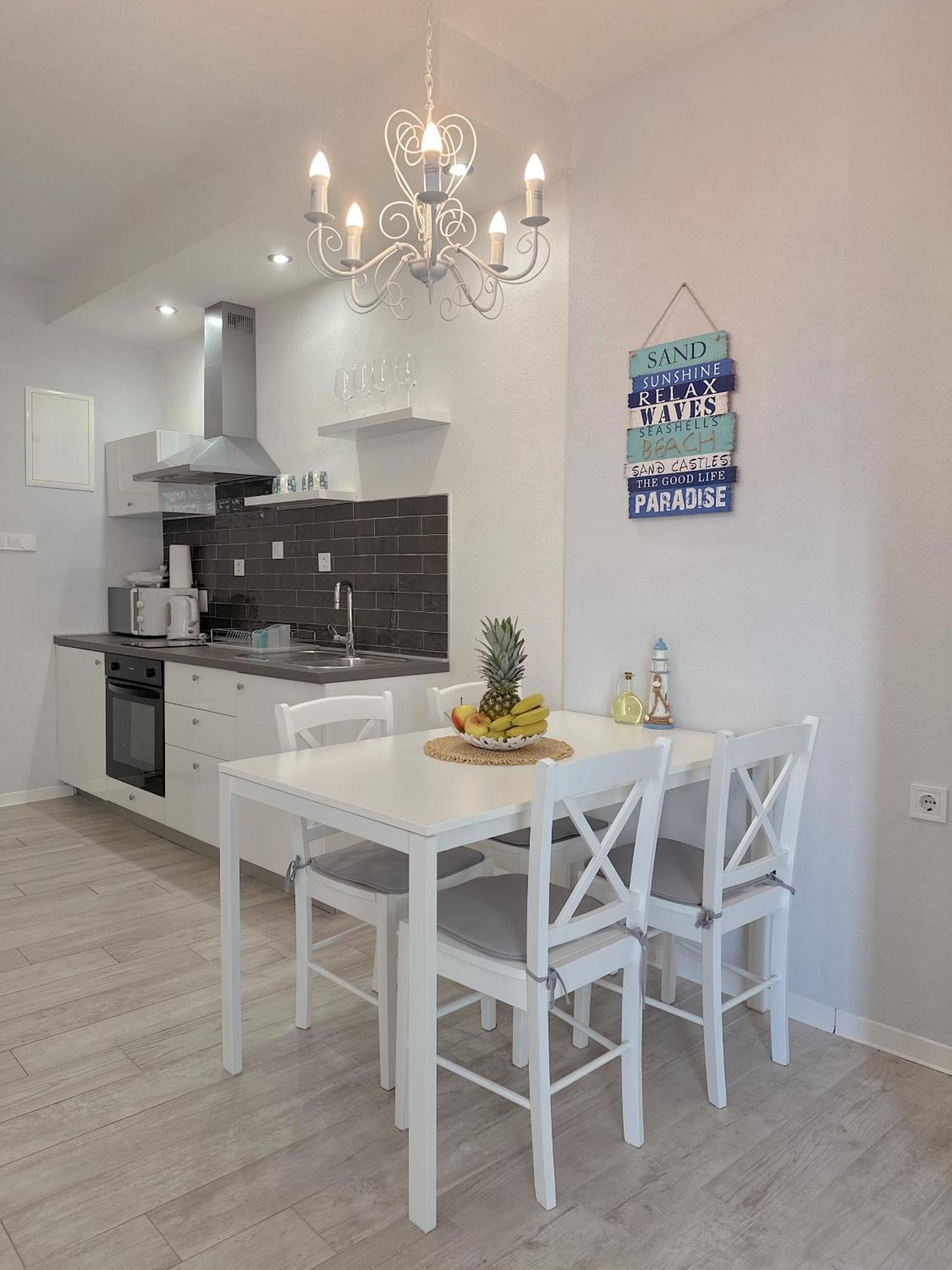 Anamari Apartment Zadar